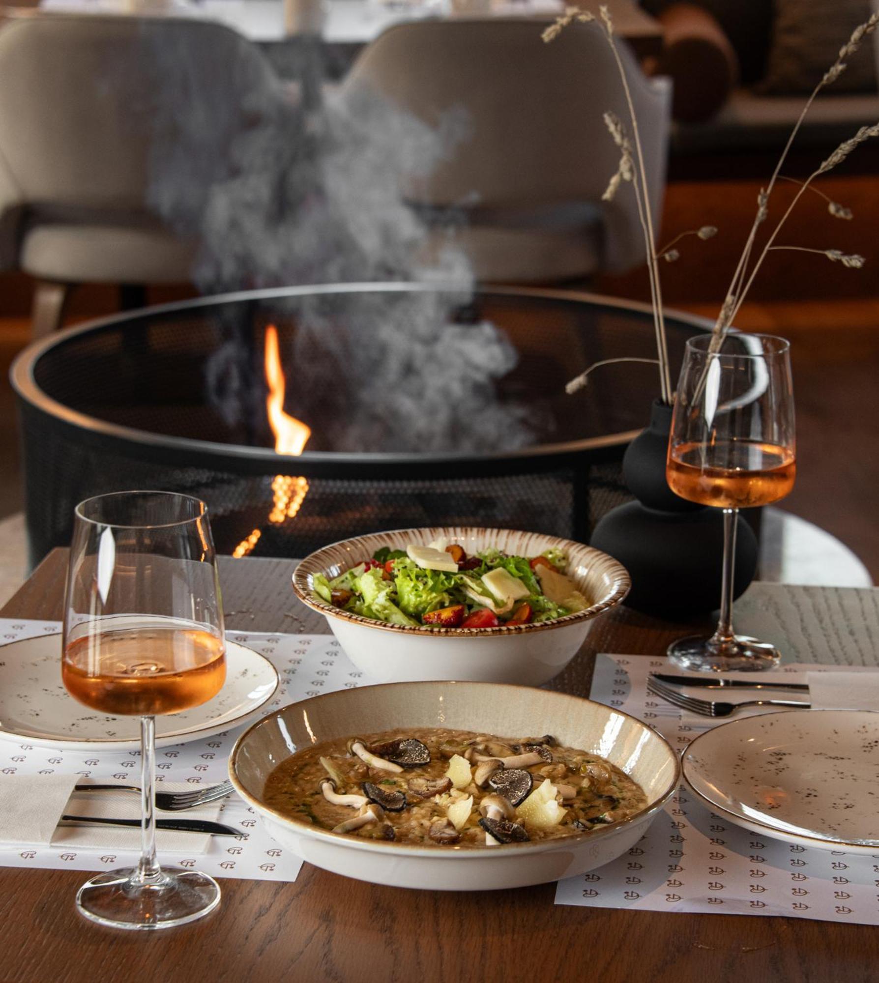 Unedo All Seasons Boutique Hotel Палеос-Пантелеймонас Экстерьер фото