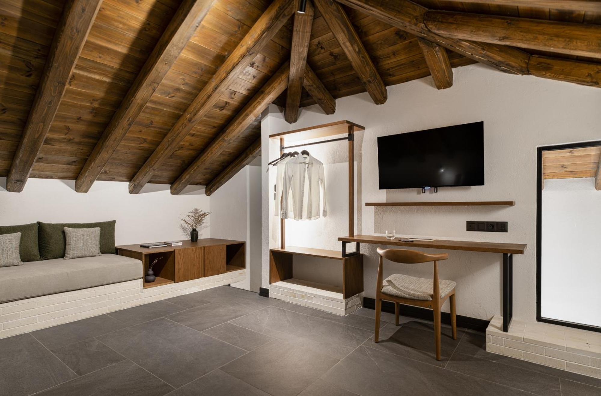 Unedo All Seasons Boutique Hotel Палеос-Пантелеймонас Экстерьер фото
